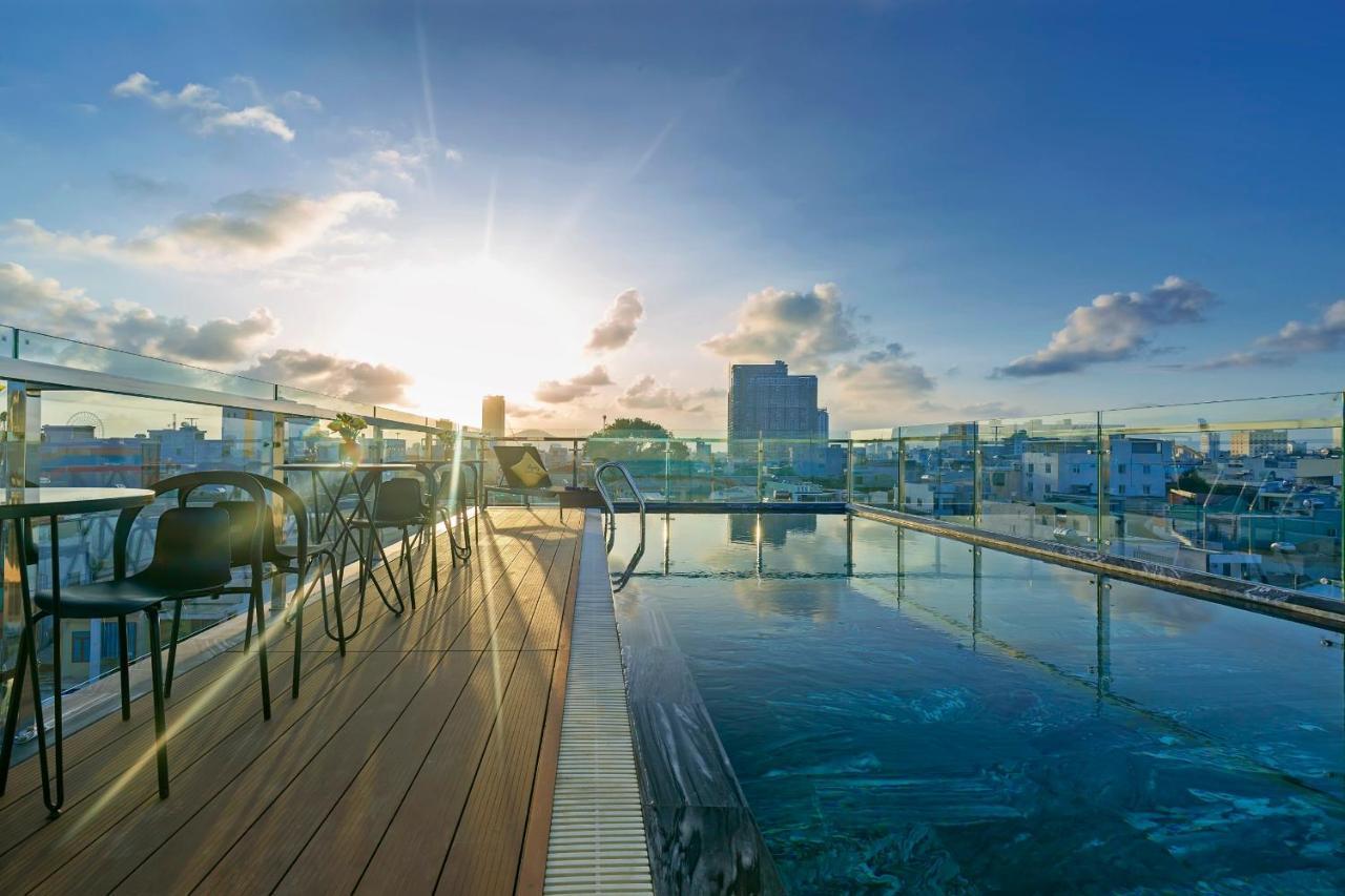 دا نانغ Lyn'S Hotel & Apartment المظهر الخارجي الصورة
